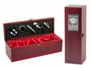 CQ07828 Bortartó fémcimkés Boldog 70. Születésnapot + 5db borkiegészítő