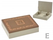 Ékszerdoboz krém + fém dísz...