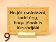 Fatábla kis talpas 10x7cm