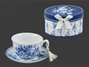 Teáscsésze + kistányér kék virágos díszdobozban TEA005
